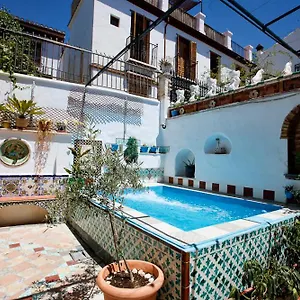 Oripando Hostal