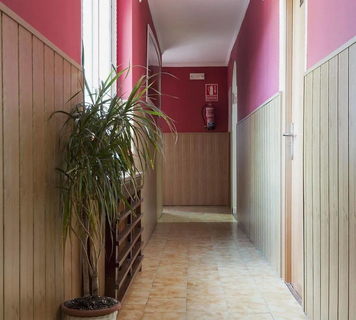 Hotel Hostal Londres Granada
