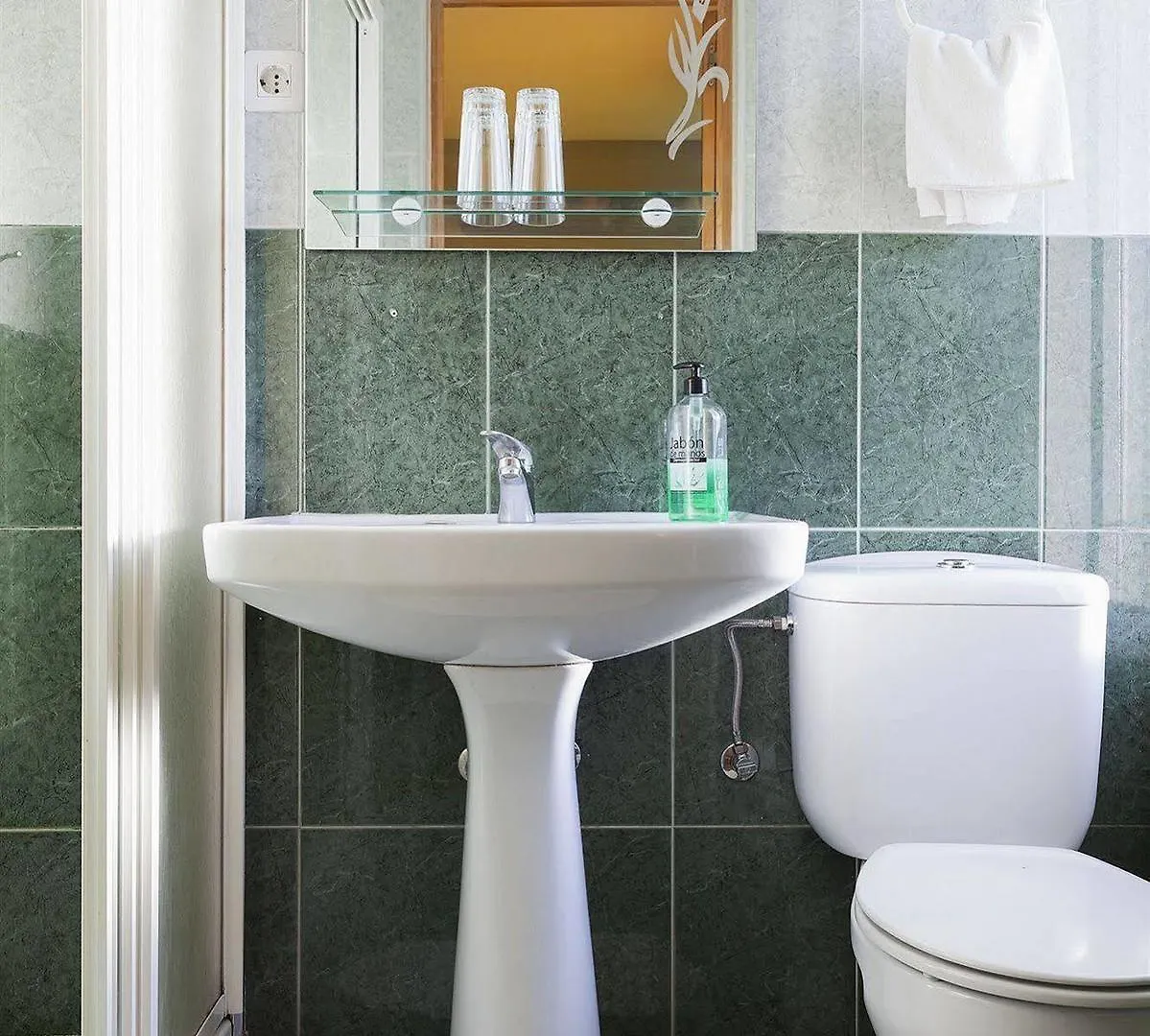 Hostal Londres Γρανάδα 0*,  Ισπανία